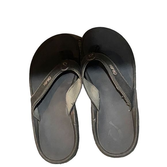 COPY - Olukai Men's sandals Sz 11 - Picture 1 of 3